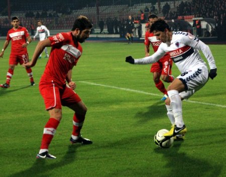 Mersin İdmanyurdu: 0 - Medikal Park Antalyaspor: 2 (ilk yarı)