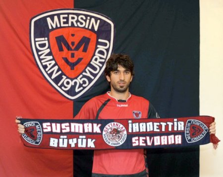 Mersin İdmanyurdu Burhan Eşer'i renklerine bağladı