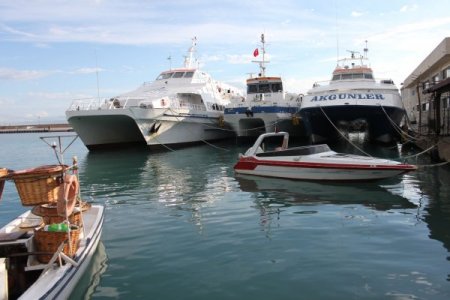 Mersin ile Kıbrıs arasında yapılan feribot seferleri iptal edildi