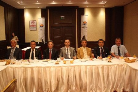 Mersin Ticaret Ve Sanayi Odası Başkanı Aşut: Adanalılar Mersin'i Hazmedemiyor