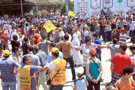 Mersin'de 1 Mayıs bayram havasında kutlandı