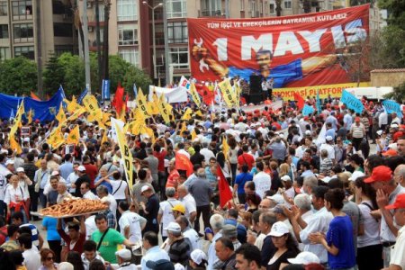 Mersin’de 1 Mayıs Kutlandı