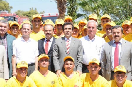 Mersin’de 130 orman işçisi törenle iş başı yaptı