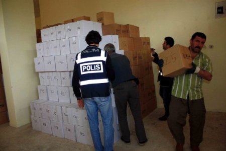 Mersin’de 18 Bin Şişe Sahte Rakı Ele Geçirildi