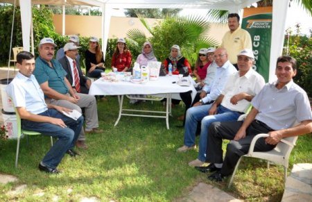 Mersin'de 8 yıllık okitsu mandalina ağacından 240 kilogram ürün alındı
