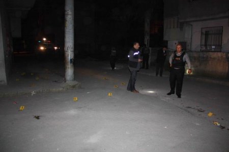 Mersin’de Çevik Kuvvet Polisine Kaleşnikoflu Saldırı