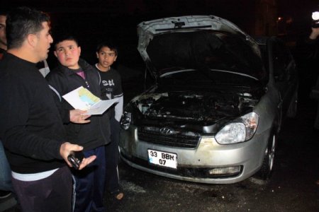 Mersin’de Terör Örgütü Yandaşları 11 Aracı Kundakladı