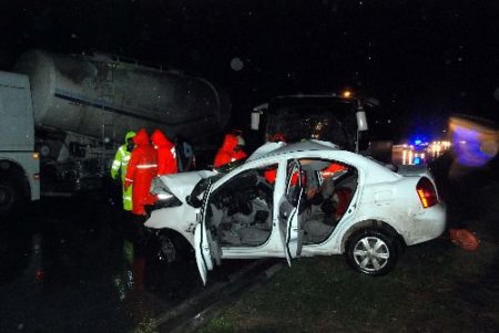 Mersin'de Trafik Kazası: 2 Ölü 13 Yaralı