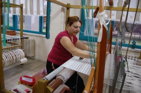 Merzifon dokuması yeniden canlanıyor