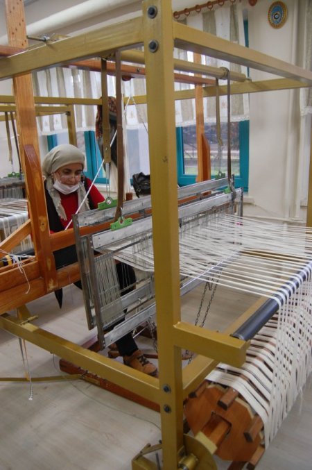 Merzifon dokuması yeniden canlanıyor