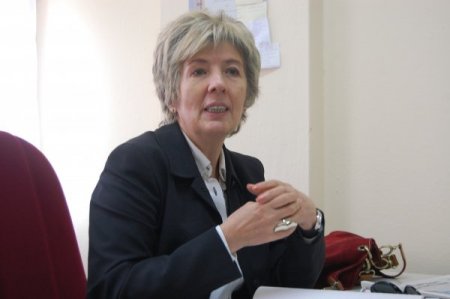 Merzifonlu iki engelli vatandaş daha tekerlekli sandalyeye kavuştu