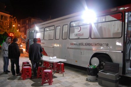 Merzifonlular kan bağışı için yarıştı