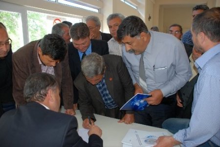 MESKİ yöneticileri Silifke'de bilgilendirme toplantısı yaptı