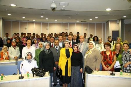 Meslek Edindirme Kurslarını Bitiren 493 Kişi Sertifika Aldı