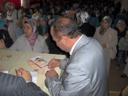 Meslek Kurslarına Kadınlardan Yoğun İlgi