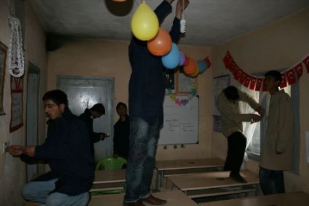 Meslek Liseli Öğrenciler, Vefa İçin Köy Okullarının Onarımını Yapıyor