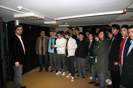 Meslek Lisesi Öğrencileri Sakarya Üniversitesi'ni Ziyaret Etti