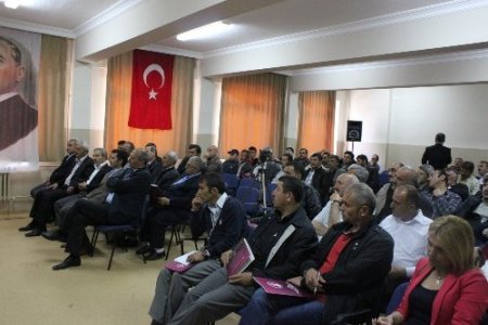 Mesleki sınavdan geçemeyen ticari araç sürücüleri araç kullanamayacak