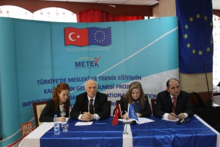 METEK Projesi, Kariyer ve Tanıtım Toplantısı Ağrı’da yapıldı