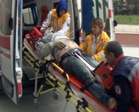 Metre nakil hattına temas etti, 34 bin voltluk akıma kapıldı