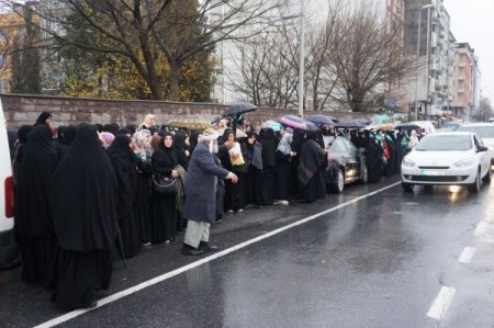 Metris Cezaevi önünde tahliye sevinci