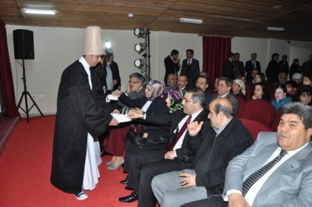 Mevlana Hazretleri, adının verildiği kültürevinde anıldı