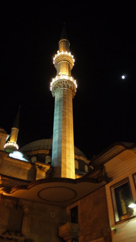 Mevlid Kandili'nde, Eyüp Sultan doldu taştı