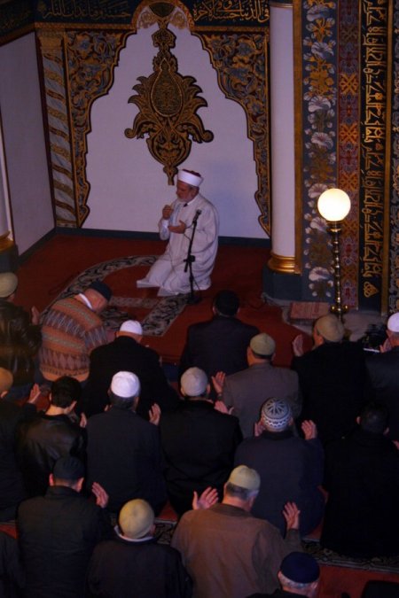 Mevlit Kandili'nde tarihi camiler doldu taştı