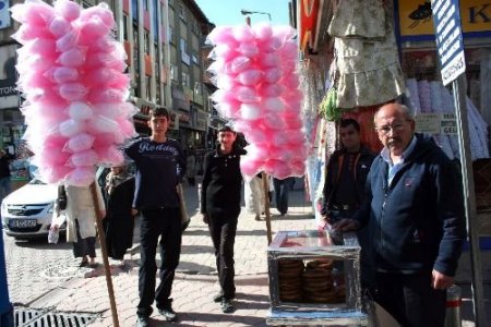 Mevzuatın Uygulamaya Sokulması, Belediye İle Seyyarları Karşı Karşıya Getirdi