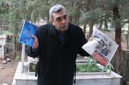 Mezarlıkta basın açıklaması yaptı