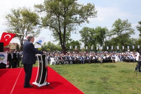 Mezunlar gününde yeni İHL'nin temeli atıldı