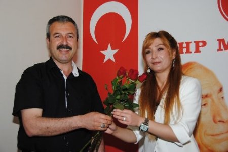 MHP, partilerine hizmet edenleri umreye göndererek ödüllendirecek