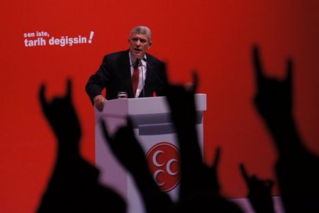 MHP Genel Başkan adayı Dervişoğlu'ndan tutuklu vekillere destek