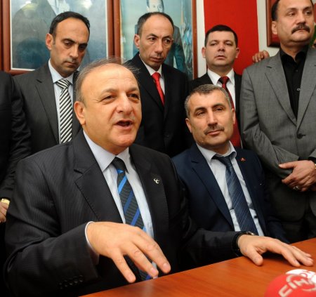 MHP Grup Başkan Vekili Vural: Provokatörlere karşı dikkatli olun