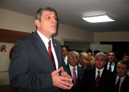 Mhp İl Başkan Müsavat Dervişoğlu: İzmir'i Şeytan Gibi Taşlamak İstiyorlar