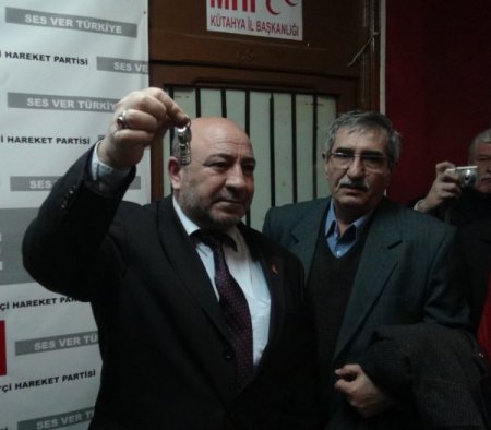 MHP Kütahya teşkilatı kapatıldı