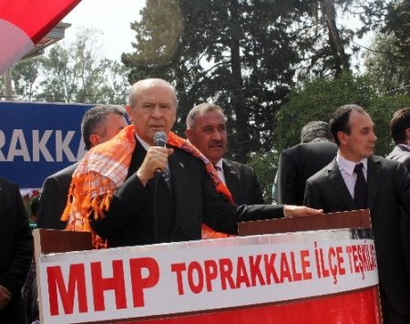 MHP lideri Bahçeli, memleketi Osmaniye'de