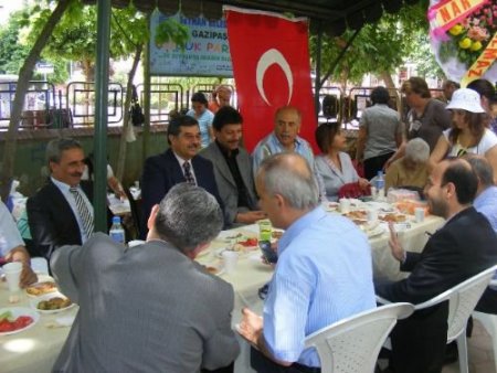 Mhp Seyhan İlçe Kadın Kolları'ndan Kermes