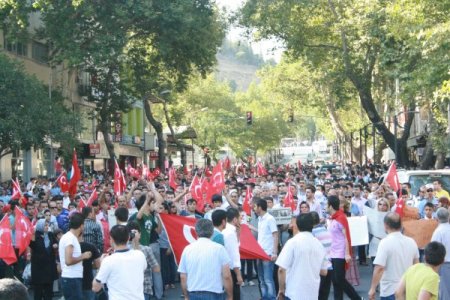 Mhp Ve Chp’liler 13 Şehit İçin Birlikte Yürüdü