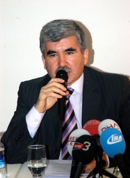 MHP'de kapatılan teşkilatlar hukuk mücadelesine Kütahya'dan başladı