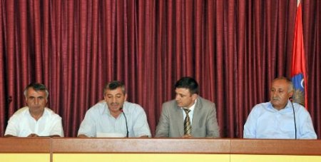 Mhp'li 3 Belediye Başkanından Referandum İstifası