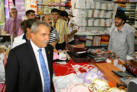 Mhp'li Belediye Başkanı, Ramazan Yardımı Yapan Esnafa Teşekkür Ziyaretinde Bulundu