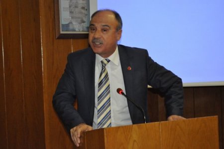 MHP'li meclis üyesi Birol Kaçak, salondakileri heyecanlandırdı