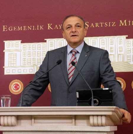 MHP’li Vural: AKP ismini Hizbulfitne olarak değiştirsin