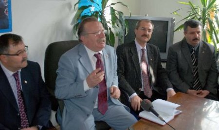 Mhp'li Yılmaz: Vasıflı İnsanlar Bile Asgari Ücretle İş Bulamıyor