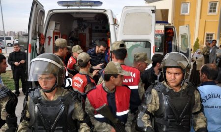 Midyat M Tipi Cezaevi’ndeki eylemciler açlık grevini bitirdi