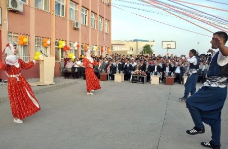 Midyat MYO’da mezuniyet sevinci