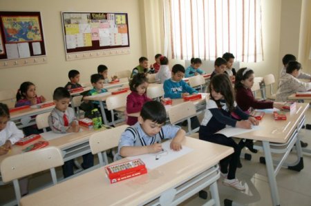 Midyatlı Anaokulu Öğrencileri, Erdem Koleji'nin Resim Yarışmasında Ter Döktü