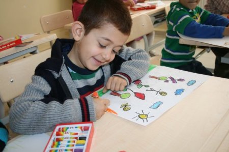 Midyatlı Anaokulu Öğrencileri, Erdem Koleji'nin Resim Yarışmasında Ter Döktü