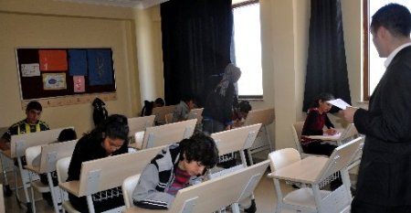 Midyatlı öğrenciler, Matematik Olimpiyatı Sınavı'nda ter döktü